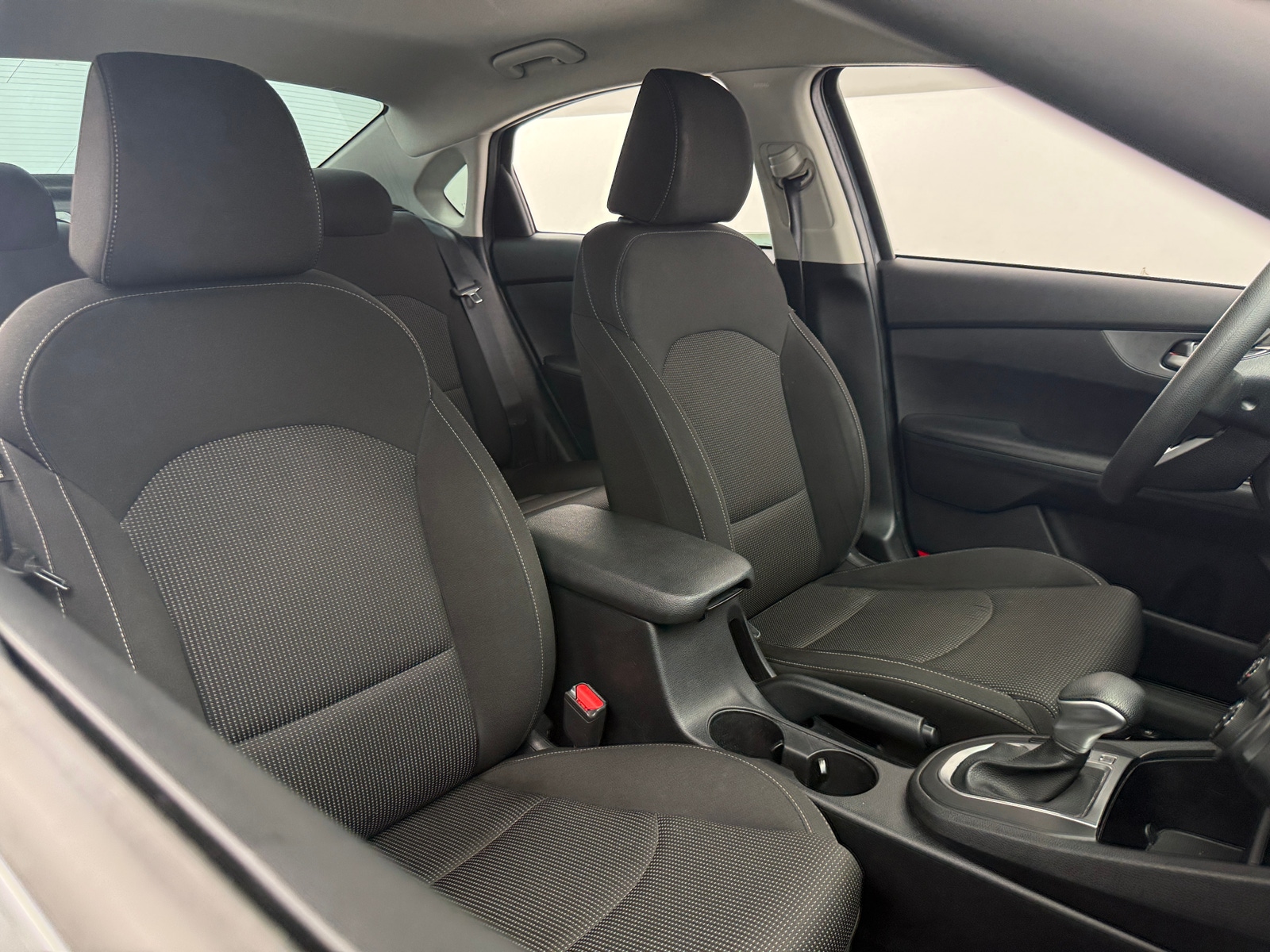 Thumbnail: 2020 Kia Forte - 2