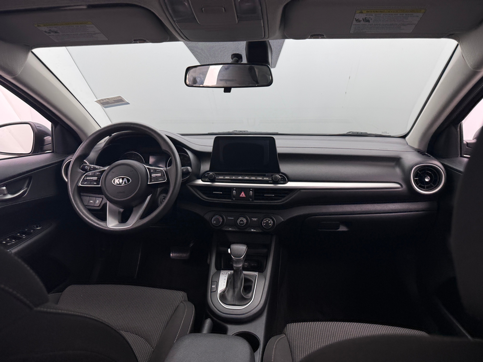 Thumbnail: 2020 Kia Forte - 3