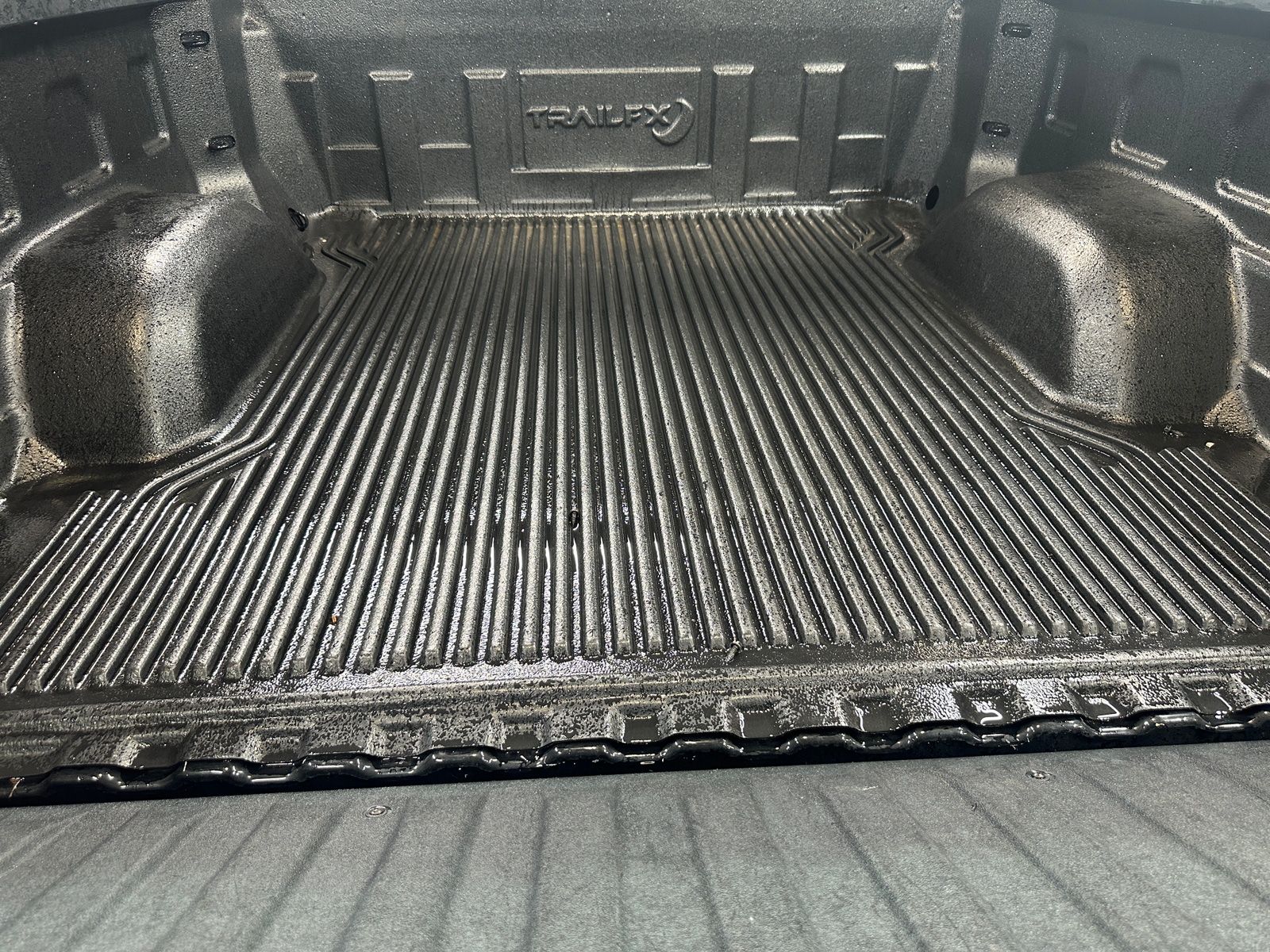 Thumbnail: 2025 Chevrolet Silverado 1500 - 7