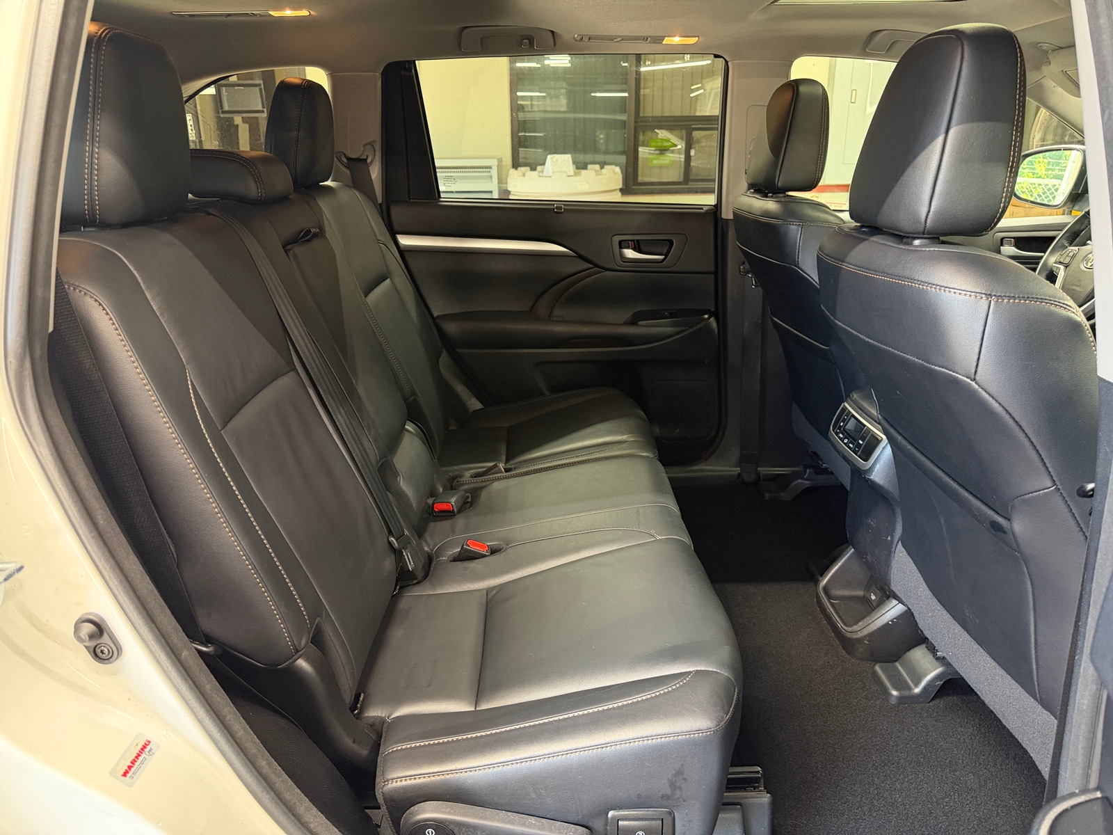 Thumbnail: 2017 Toyota Highlander - 5