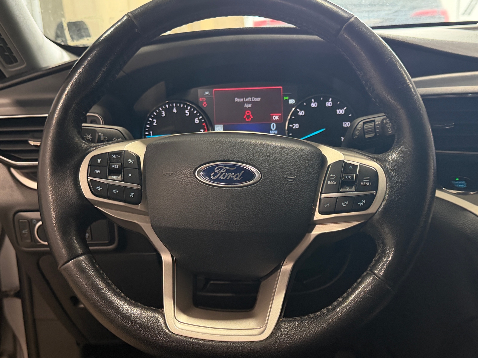 Thumbnail: 2021 Ford Explorer - 4