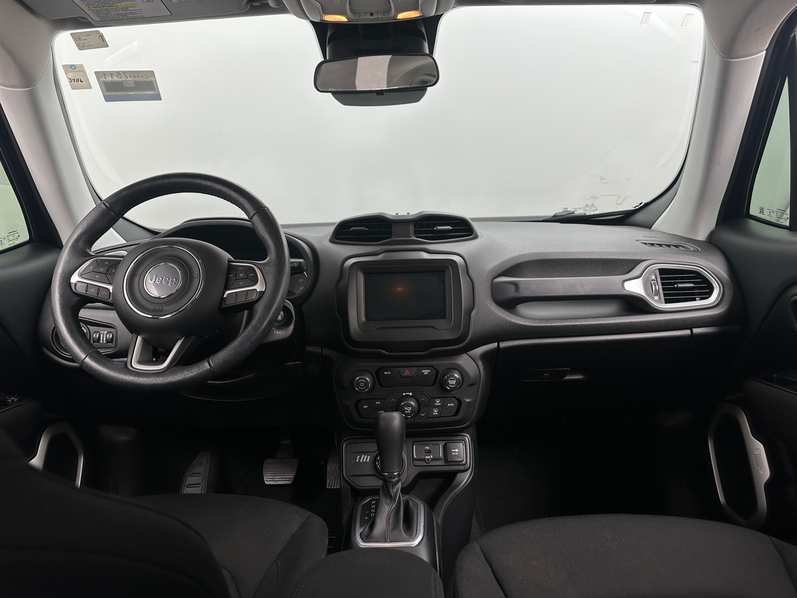 Thumbnail: 2019 Jeep Renegade - 3