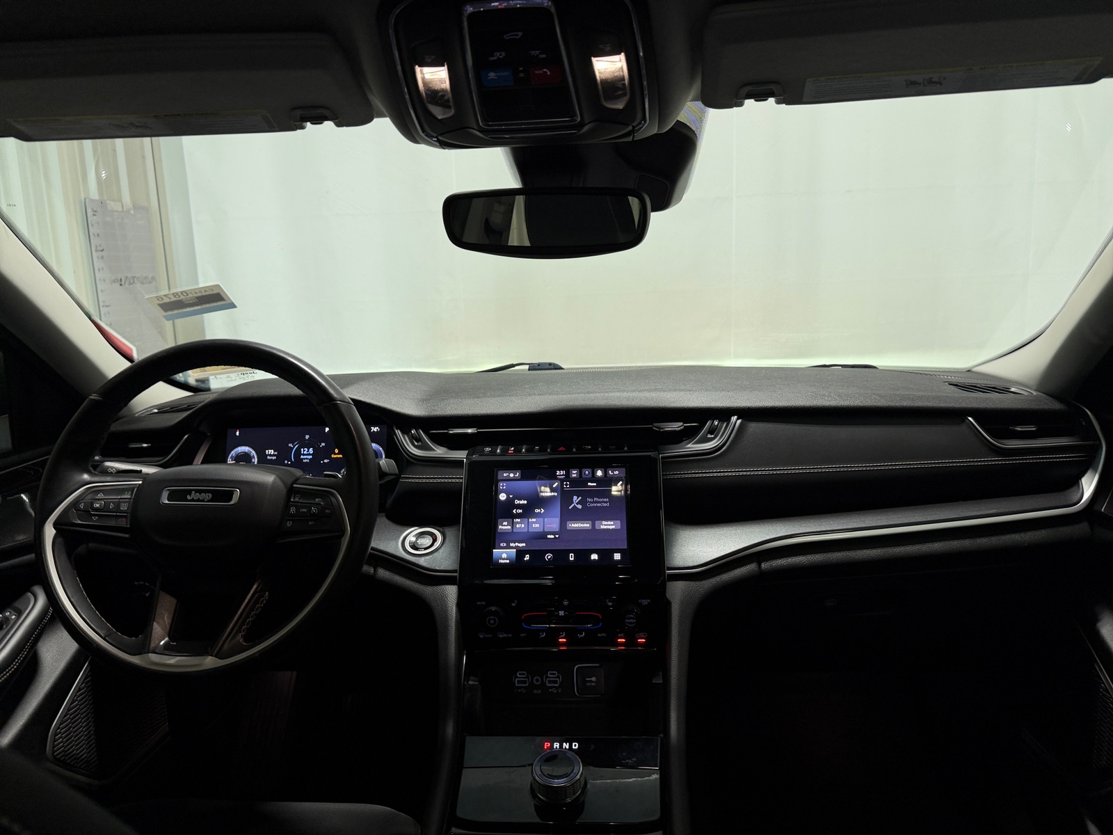Thumbnail: 2022 Jeep Grand Cherokee L - 3