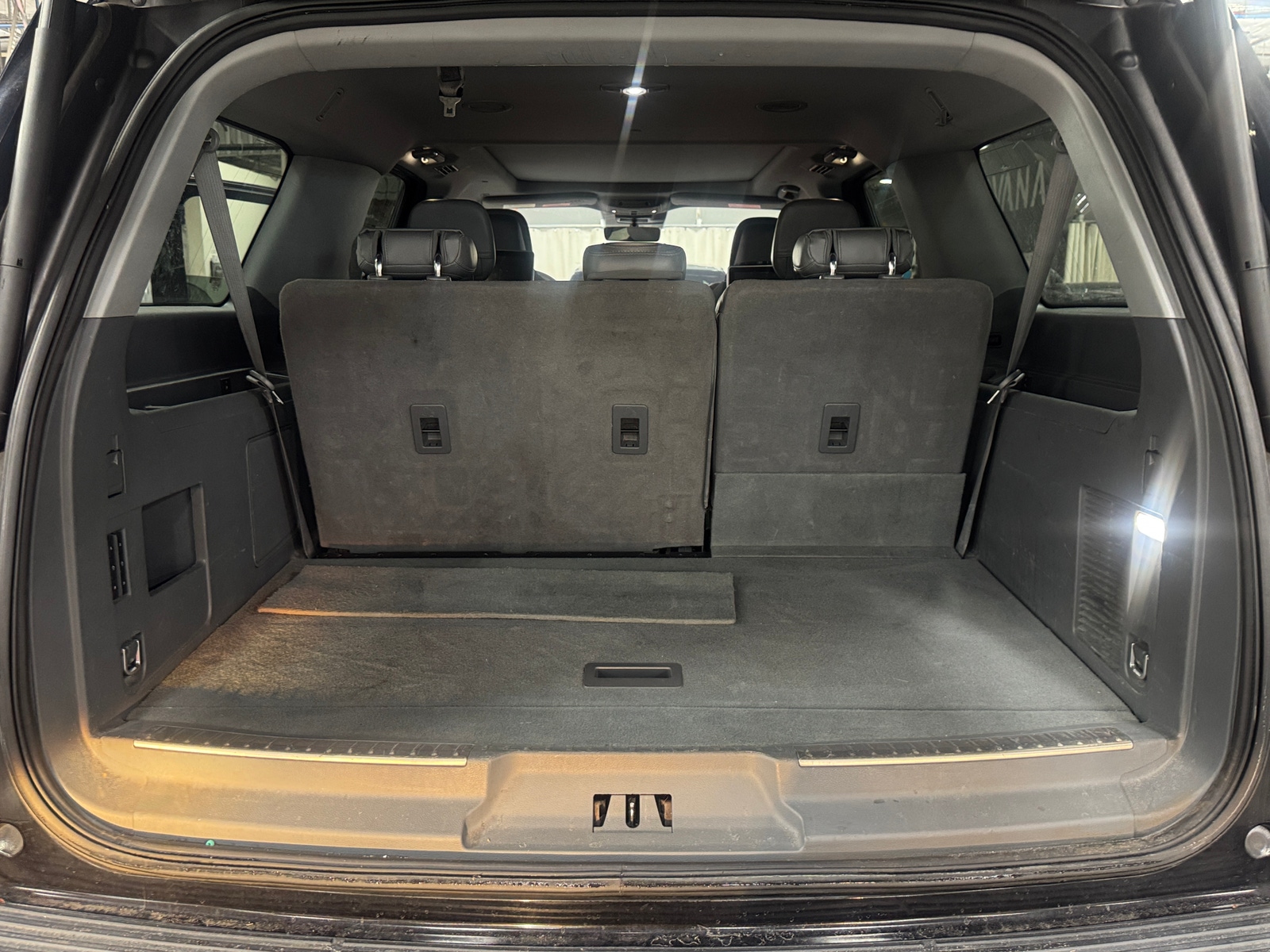 Thumbnail: 2020 Lincoln Navigator L - 6