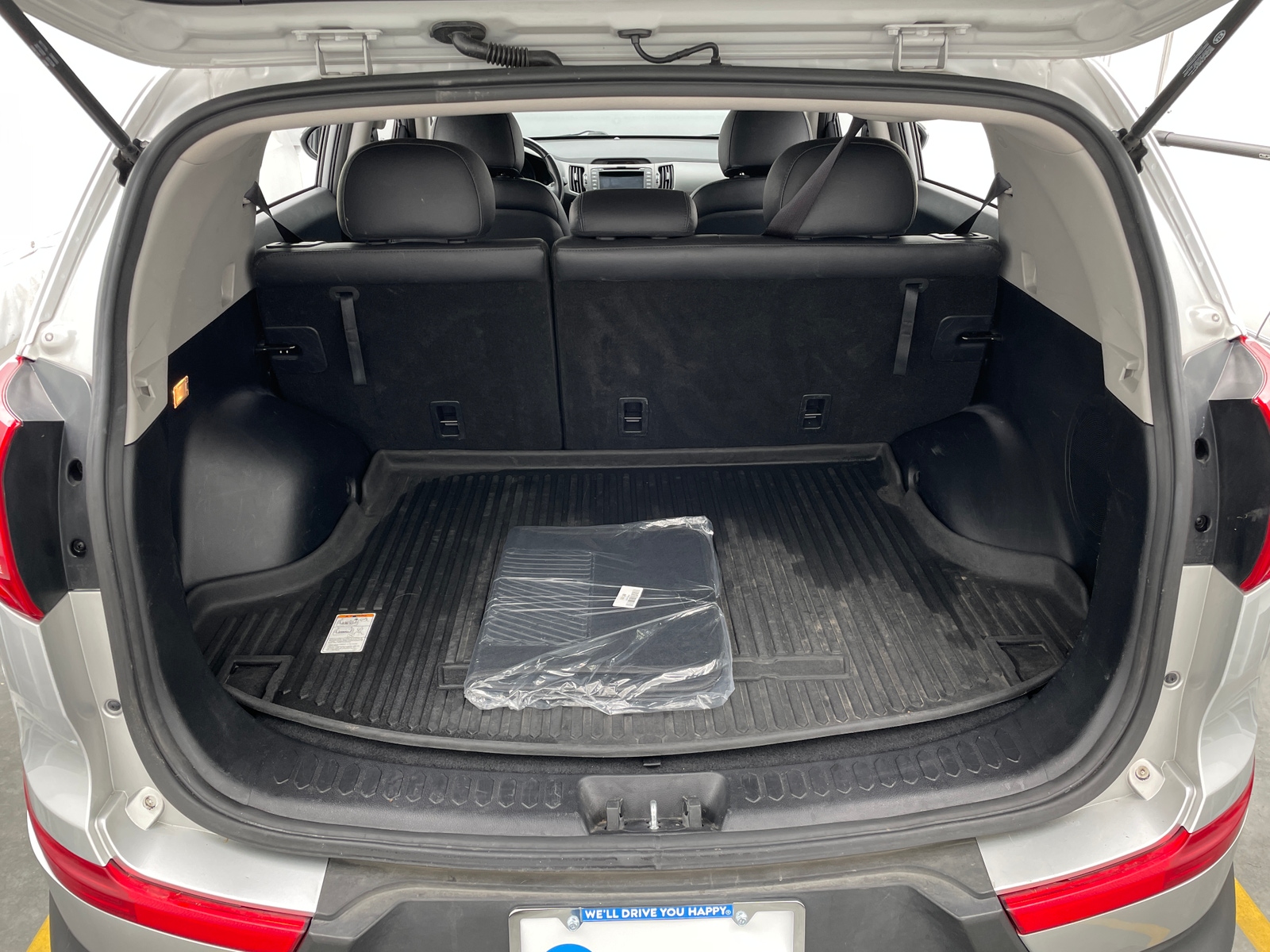Thumbnail: 2013 Kia Sportage - 6