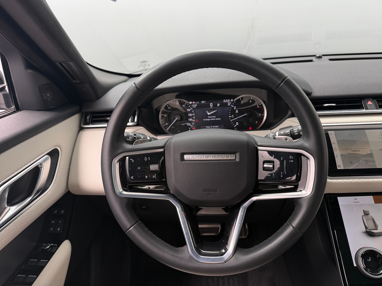 Thumbnail: 2023 Land Rover Range Rover Velar - 4