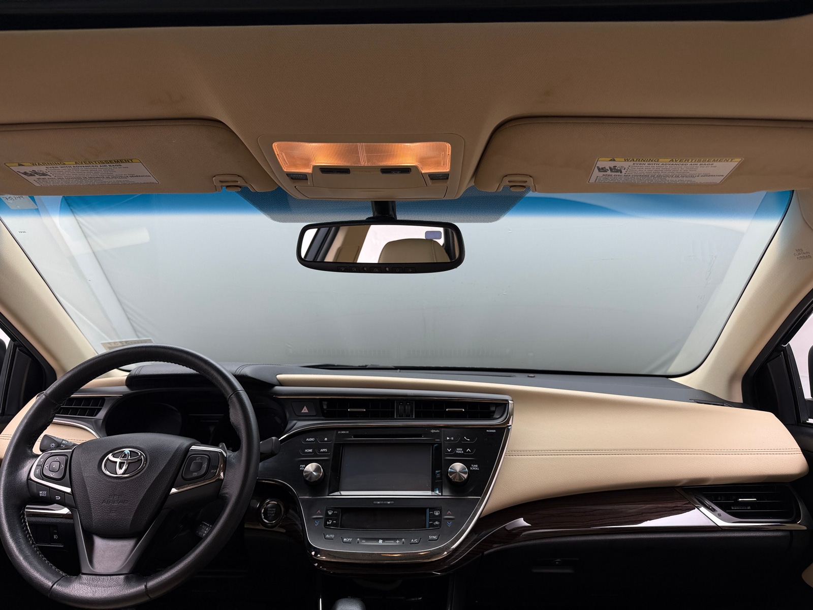 Thumbnail: 2015 Toyota Avalon - 2