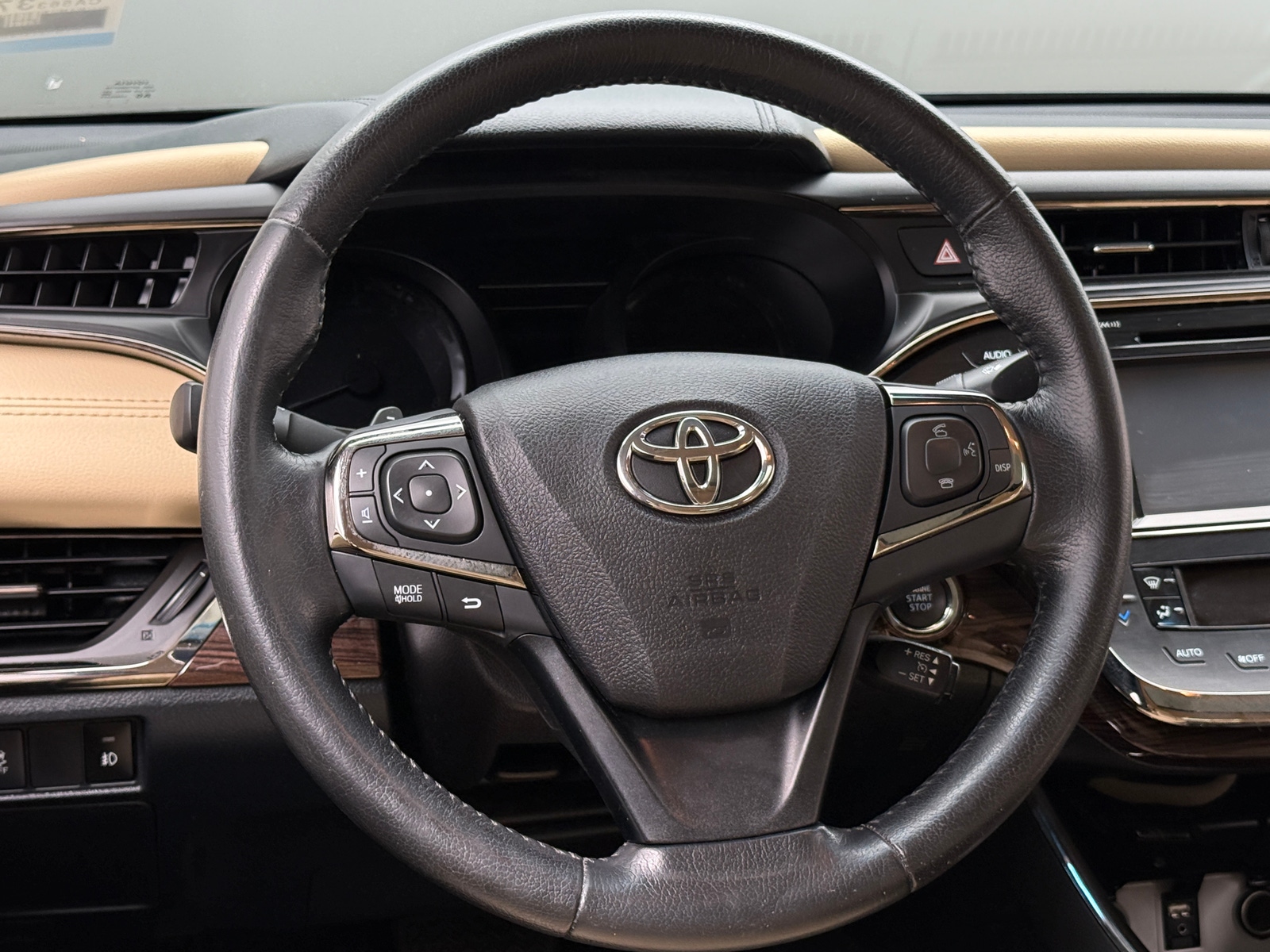Thumbnail: 2015 Toyota Avalon - 4