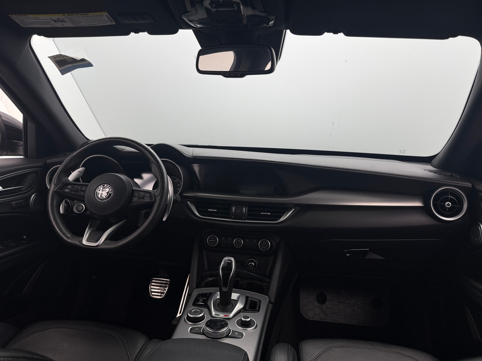 Thumbnail: 2022 Alfa Romeo Stelvio - 2