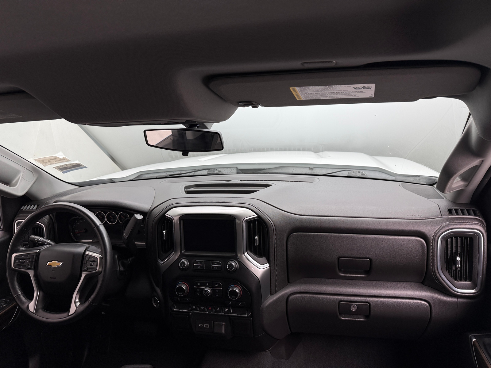 Thumbnail: 2020 Chevrolet Silverado 1500 - 3
