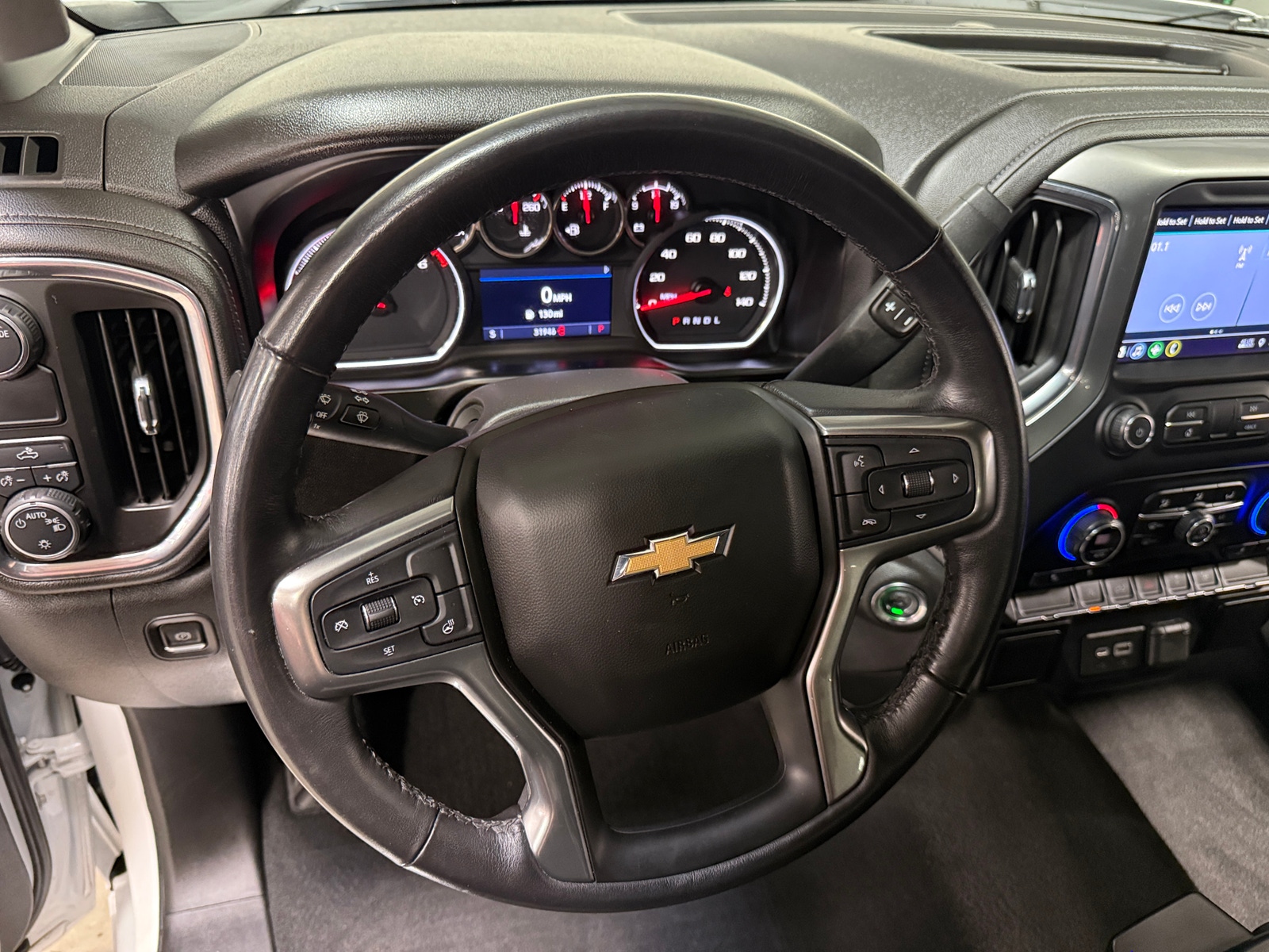 Thumbnail: 2020 Chevrolet Silverado 1500 - 5
