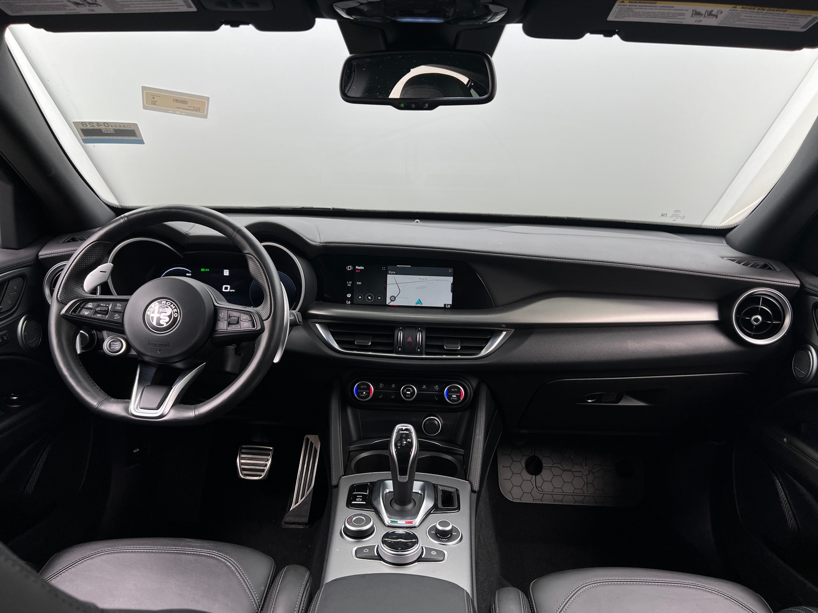 Thumbnail: 2024 Alfa Romeo Stelvio - 2
