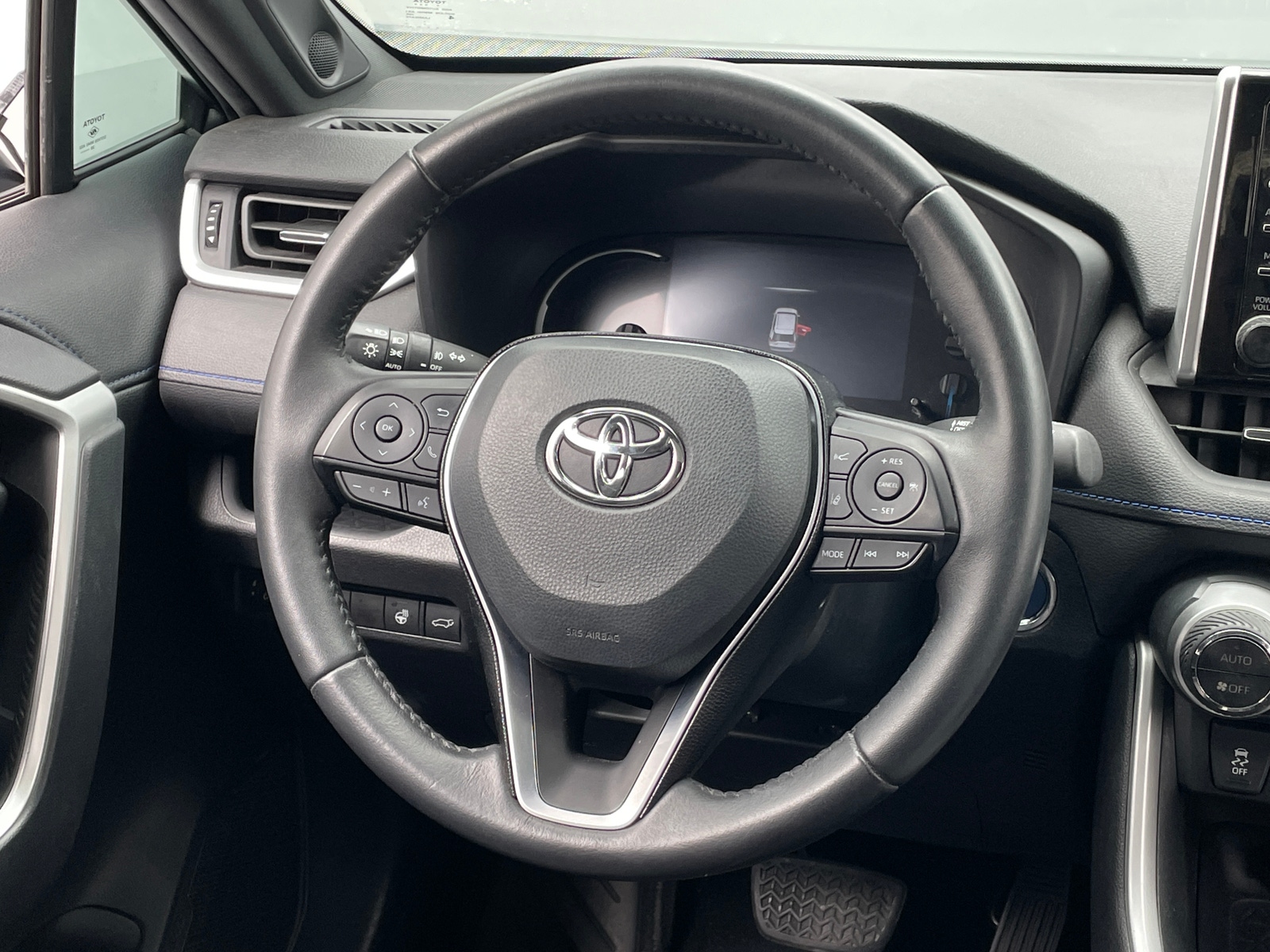 Thumbnail: 2021 Toyota RAV4 - 5