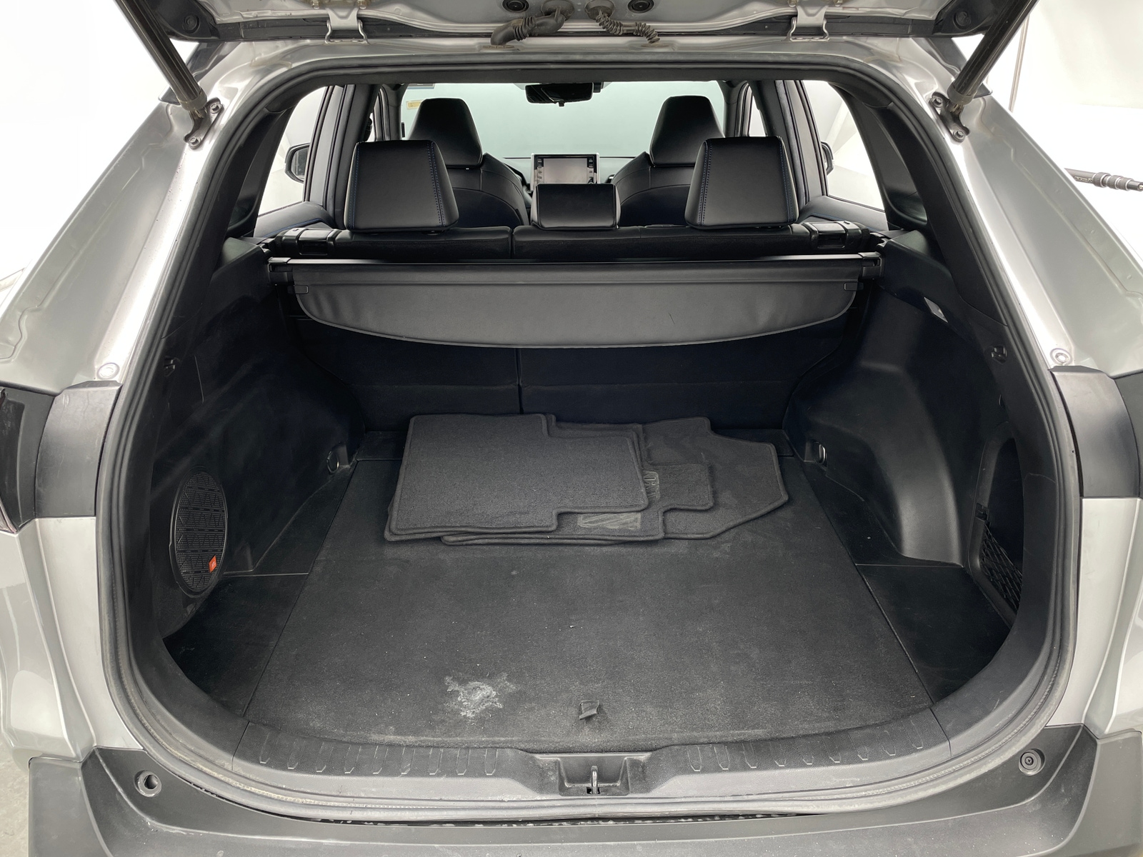 Thumbnail: 2021 Toyota RAV4 - 7