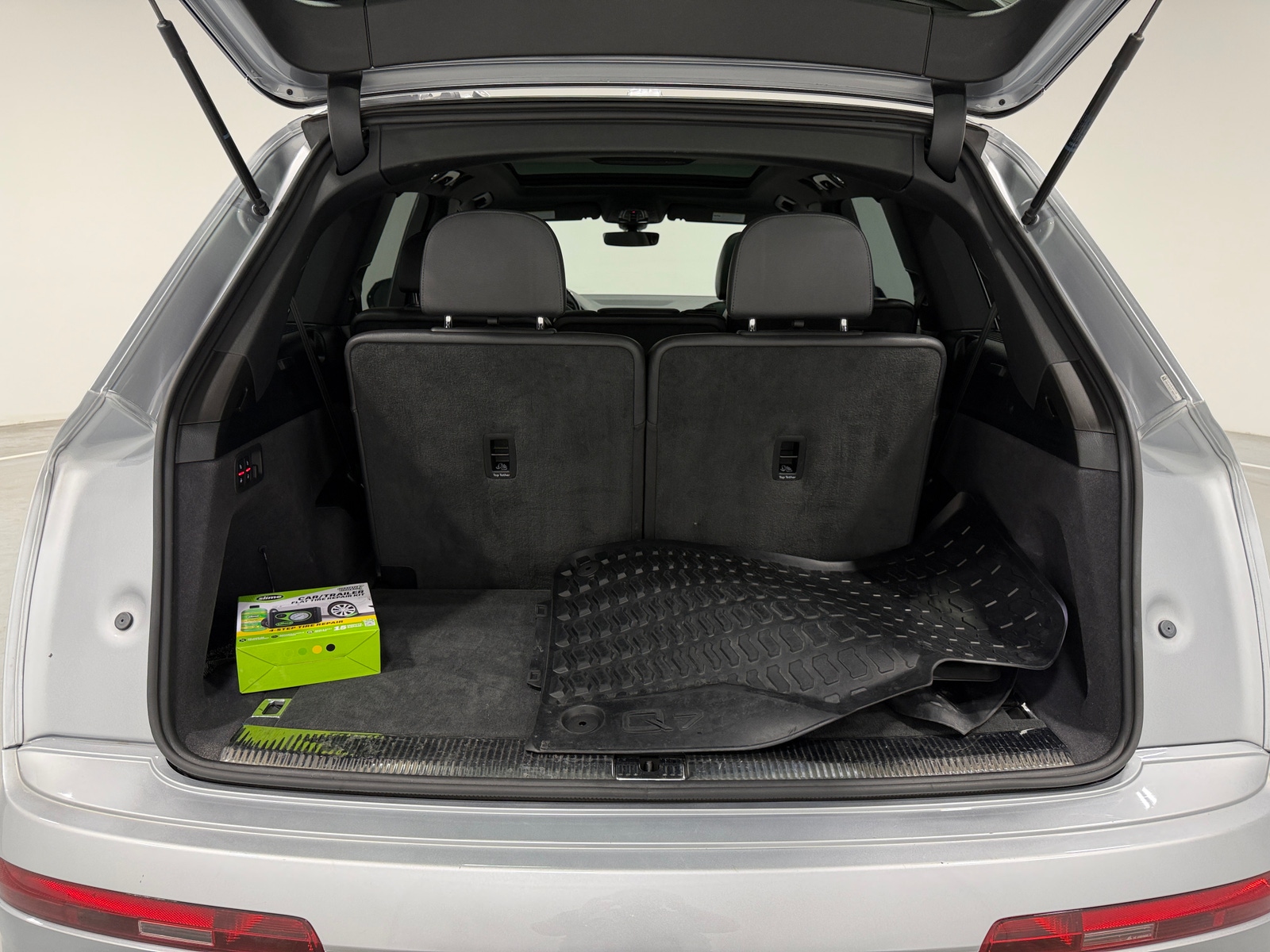 Thumbnail: 2019 Audi Q7 - 6