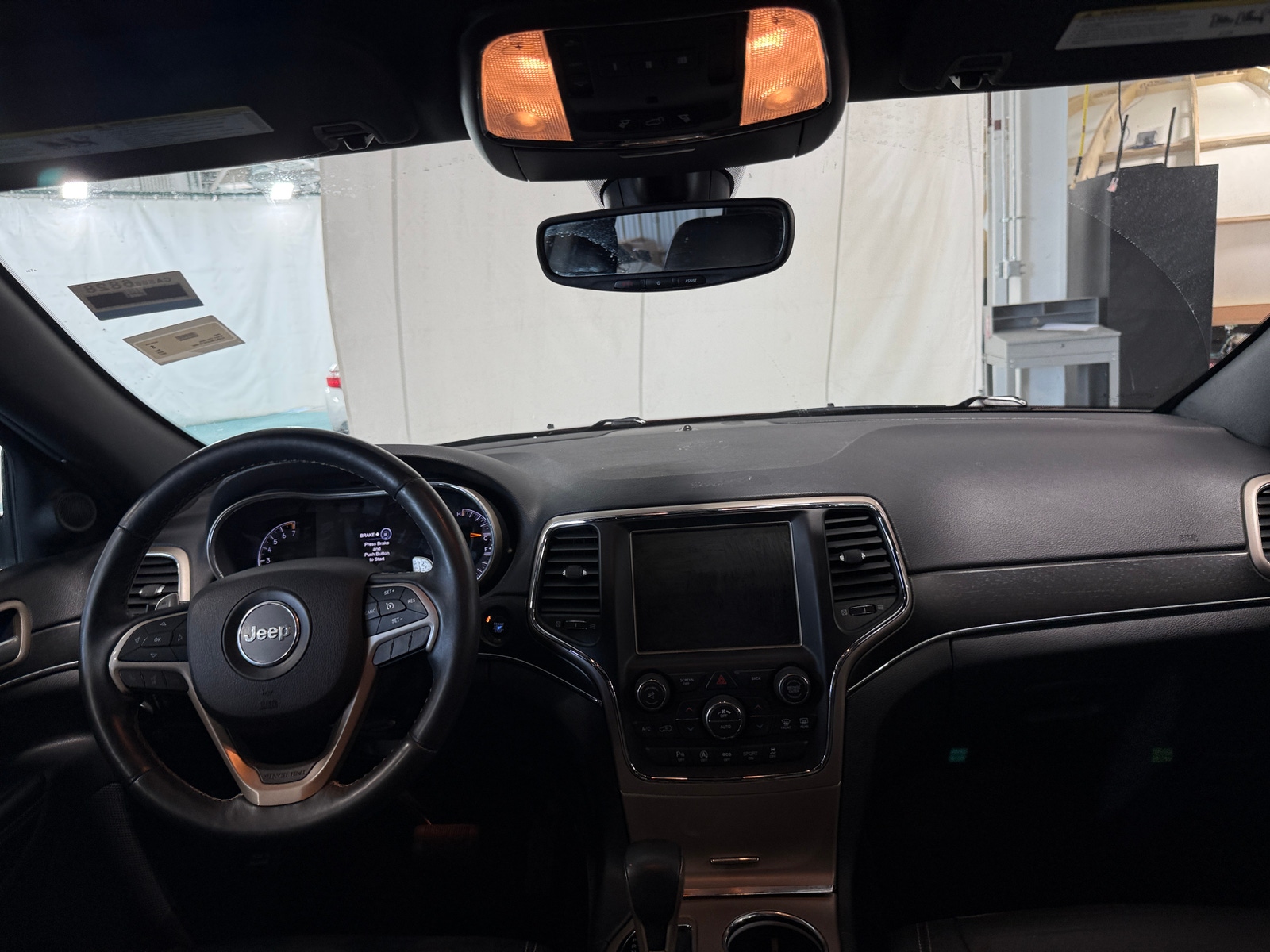 Thumbnail: 2017 Jeep Grand Cherokee - 2