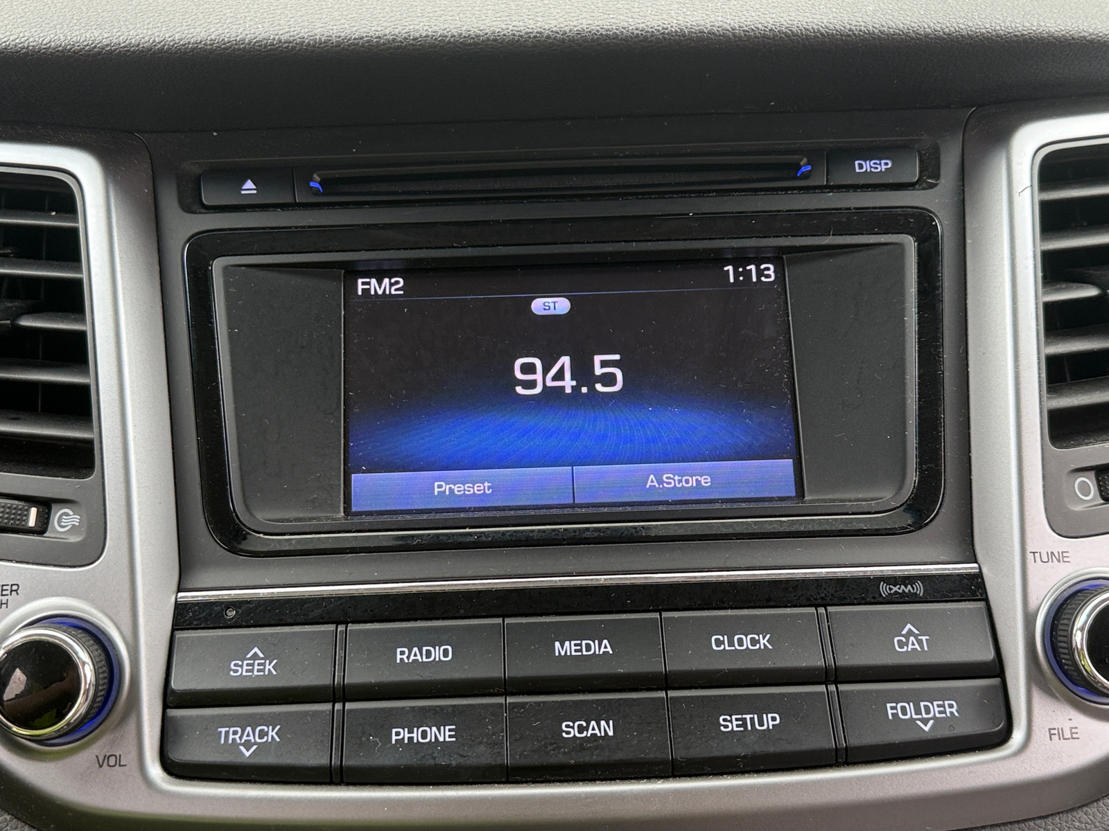 Thumbnail: 2016 Hyundai Tucson - 4