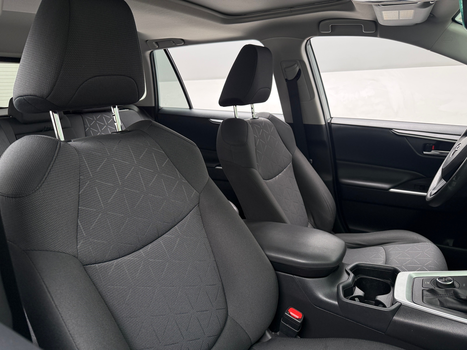 Thumbnail: 2021 Toyota RAV4 - 2