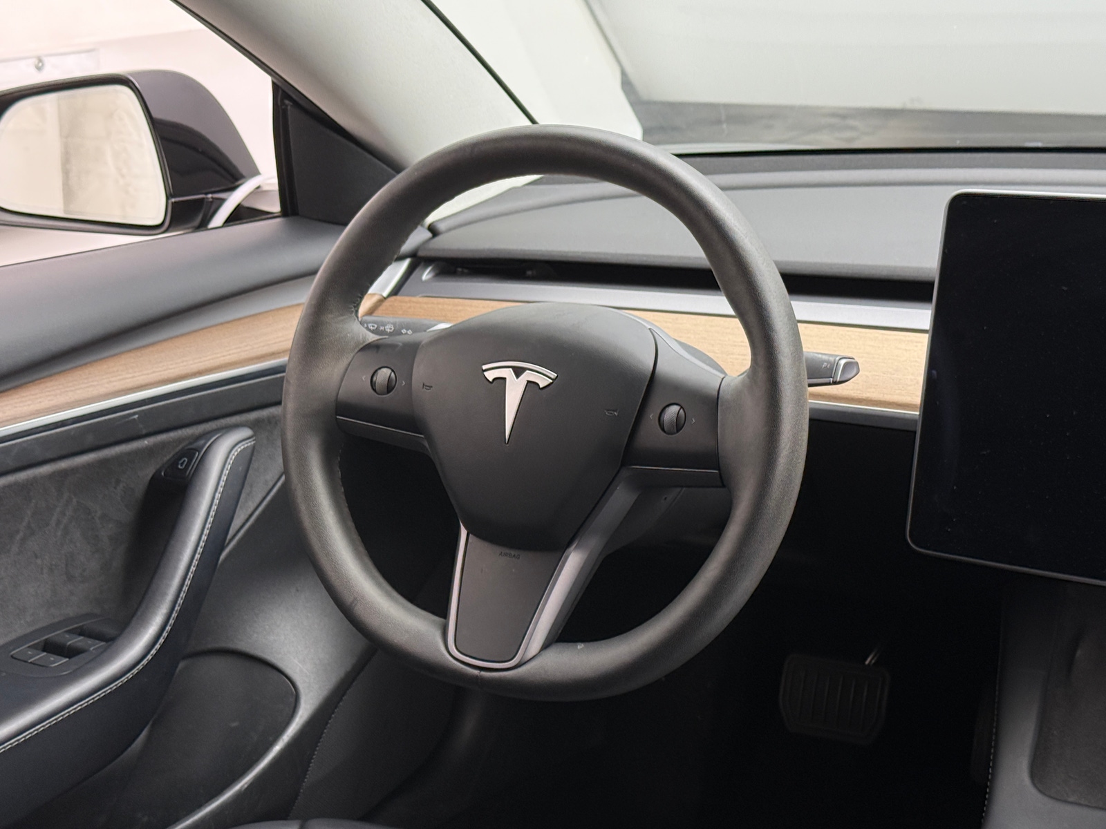 Thumbnail: 2022 Tesla Model 3 - 4