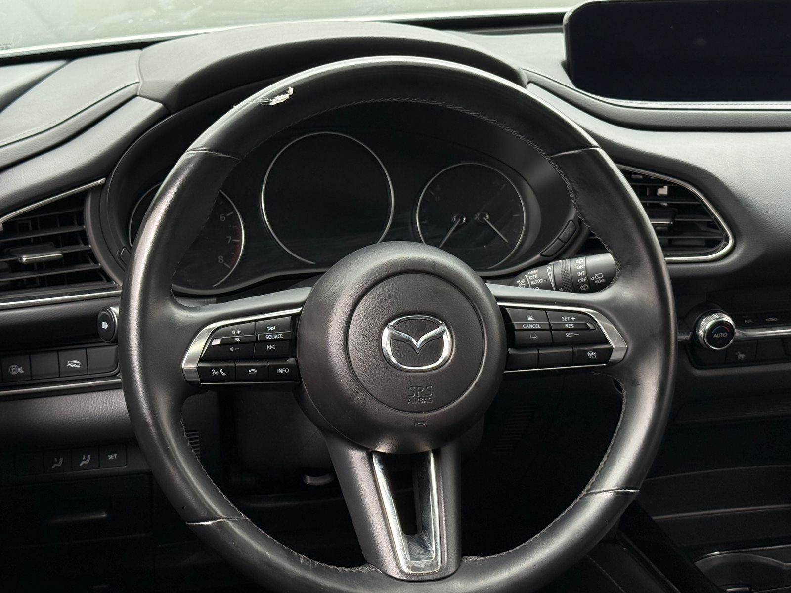 Thumbnail: 2025 Mazda CX-30 - 4