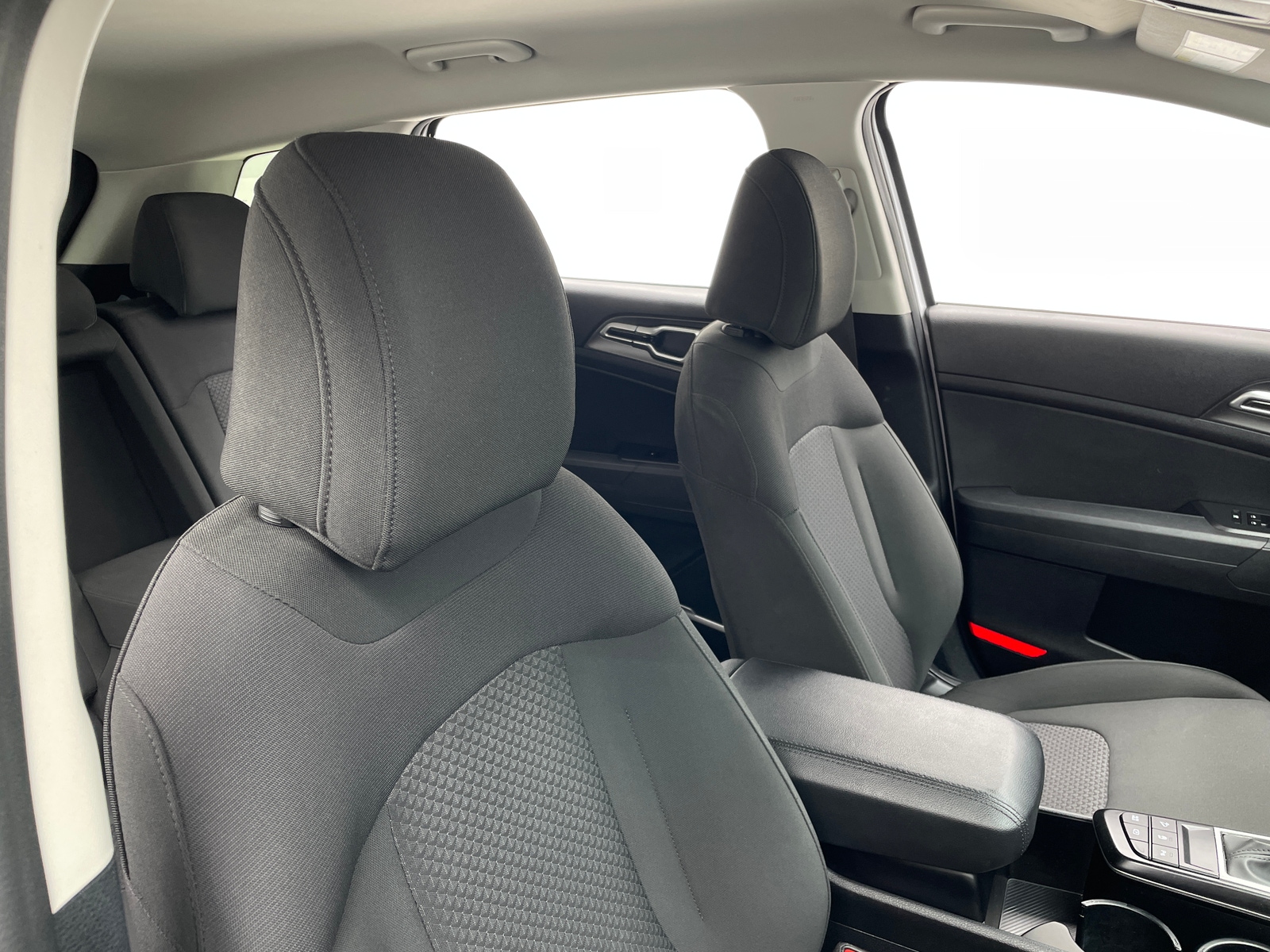 Thumbnail: 2026 Kia Sportage - 2
