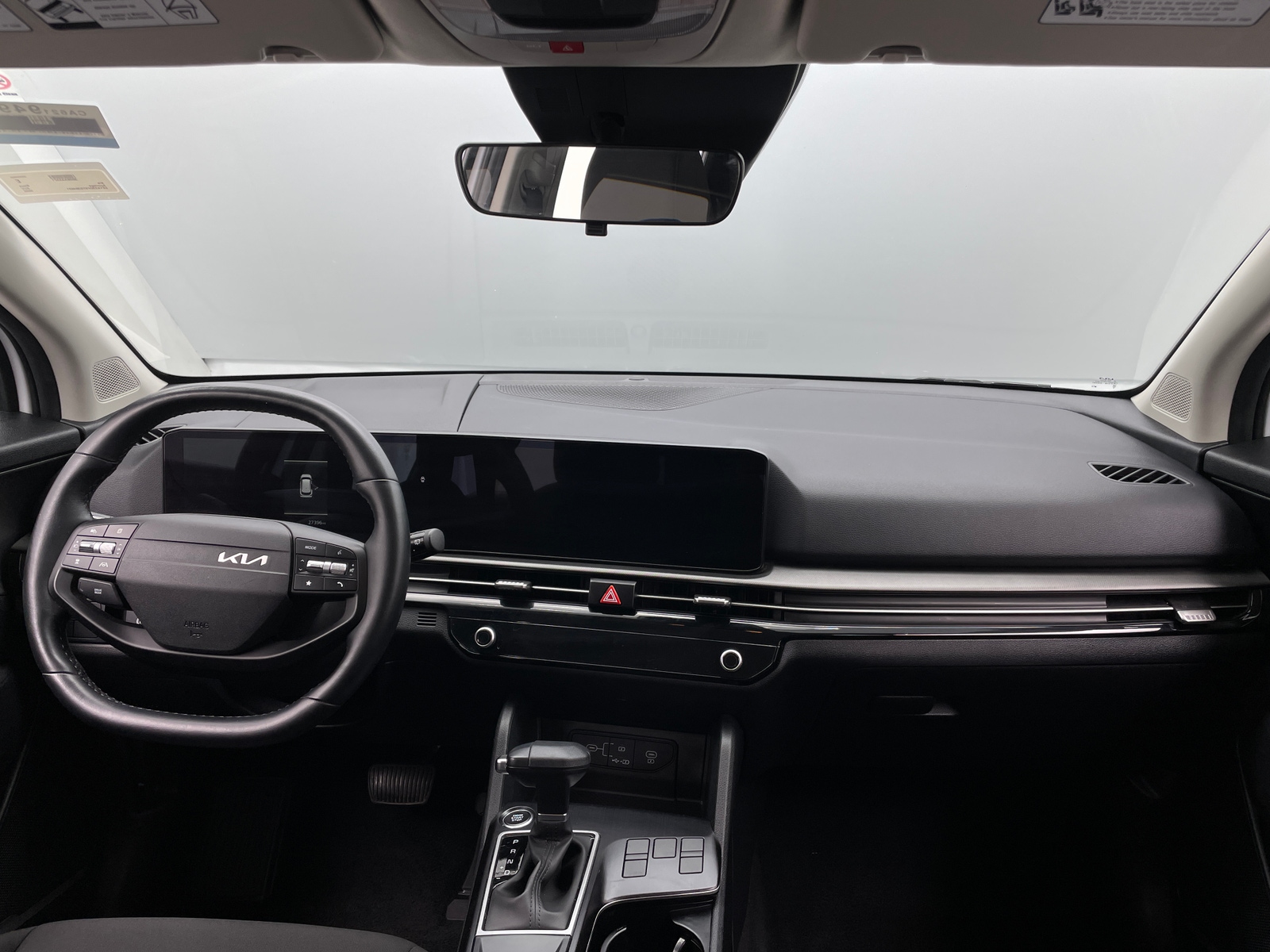 Thumbnail: 2026 Kia Sportage - 3