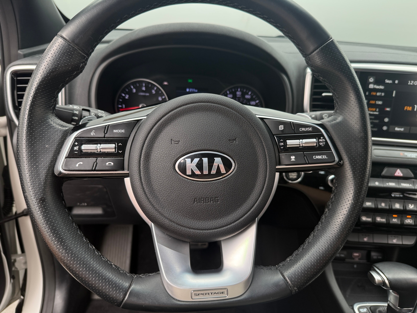 Thumbnail: 2022 Kia Sportage - 4