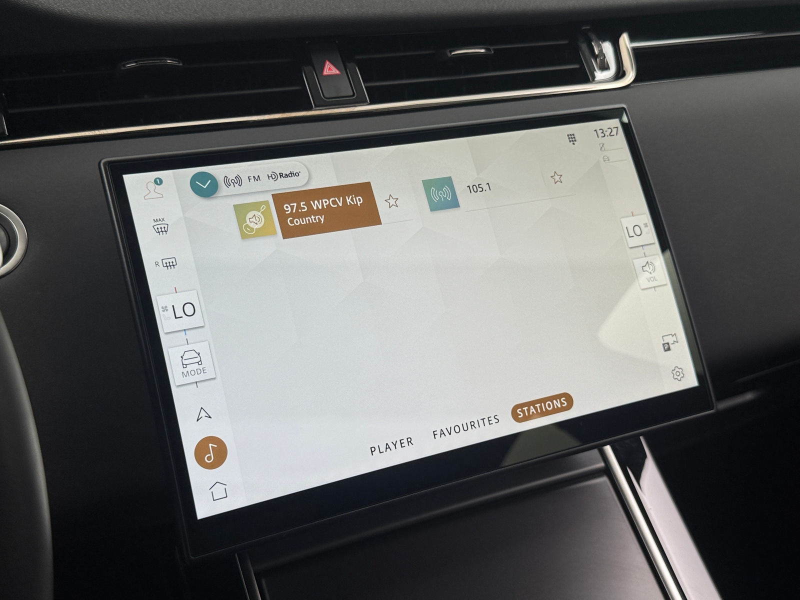 Thumbnail: 2026 Land Rover Range Rover Evoque - 4
