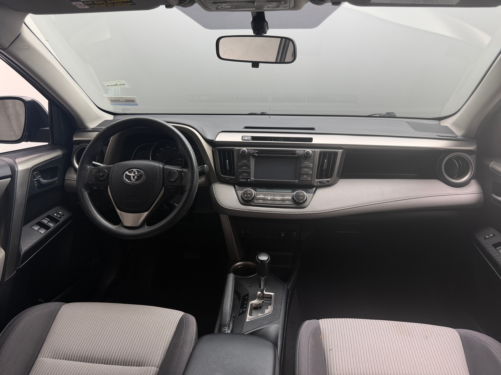 Thumbnail: 2015 Toyota RAV4 - 3