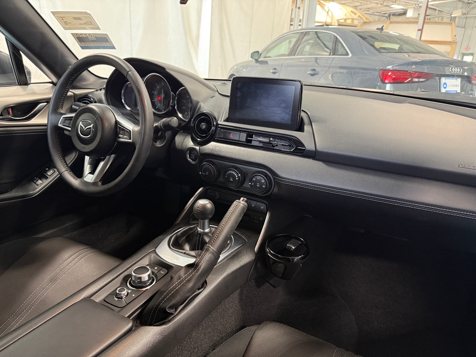 Thumbnail: 2023 Mazda MX-5 Miata - 3