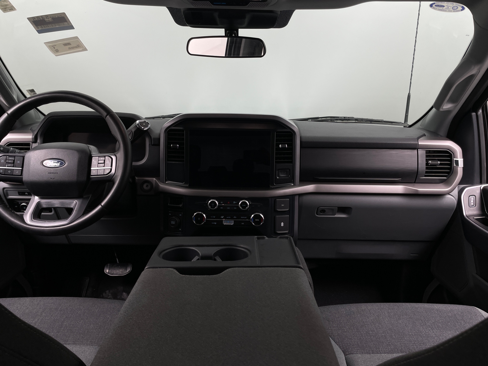 Thumbnail: 2025 Ford Econoline - 3