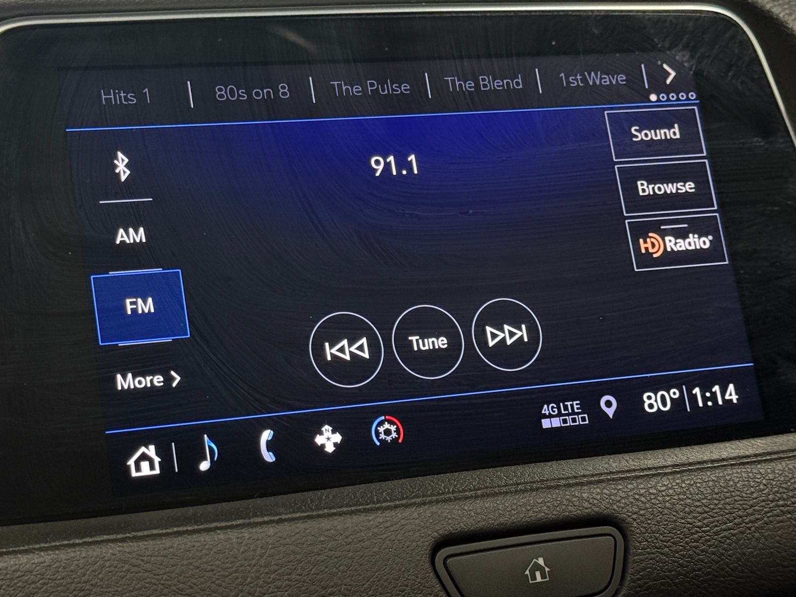Thumbnail: 2019 Cadillac XT4 - 3