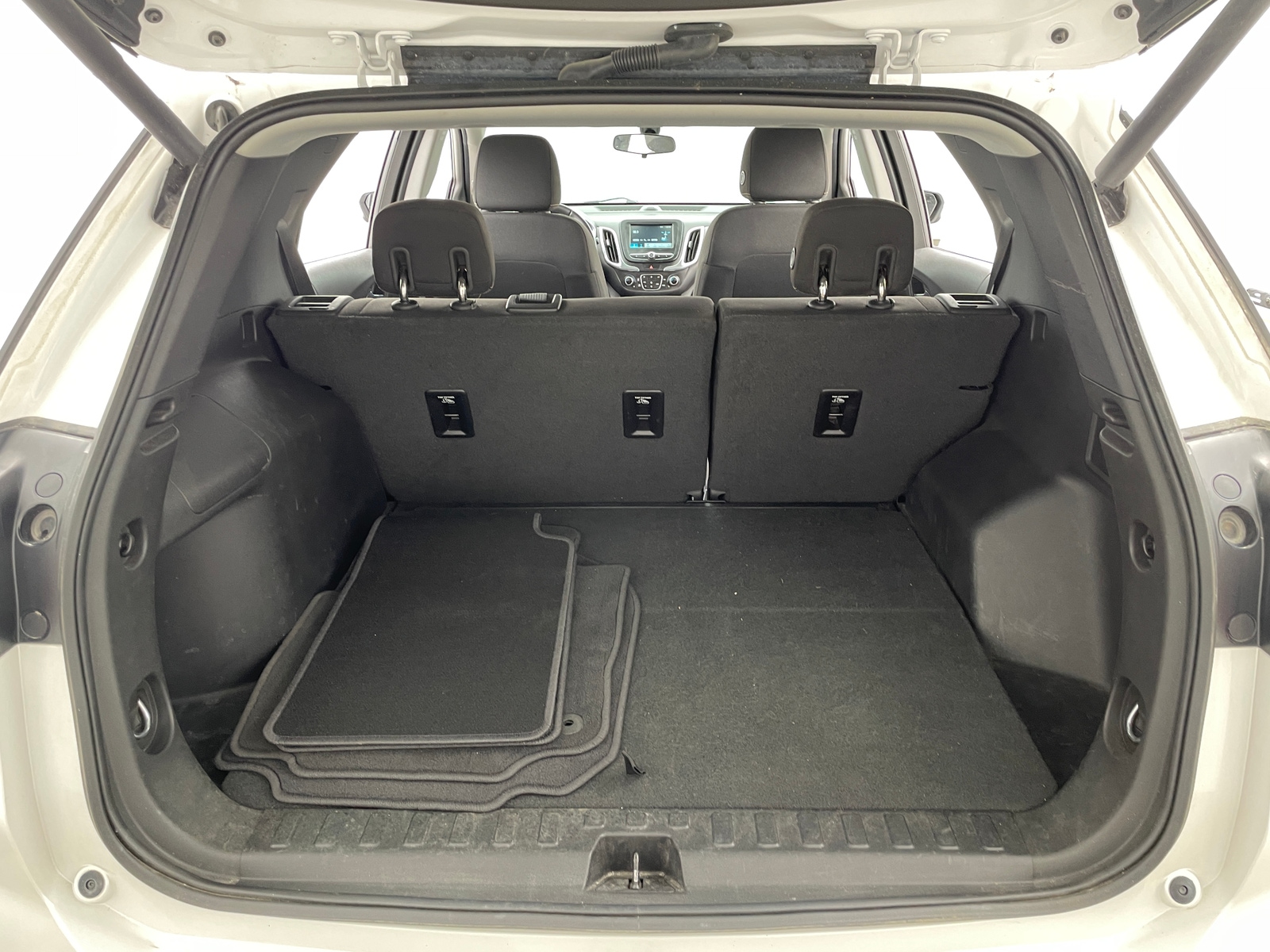 Thumbnail: 2018 Chevrolet Equinox - 7