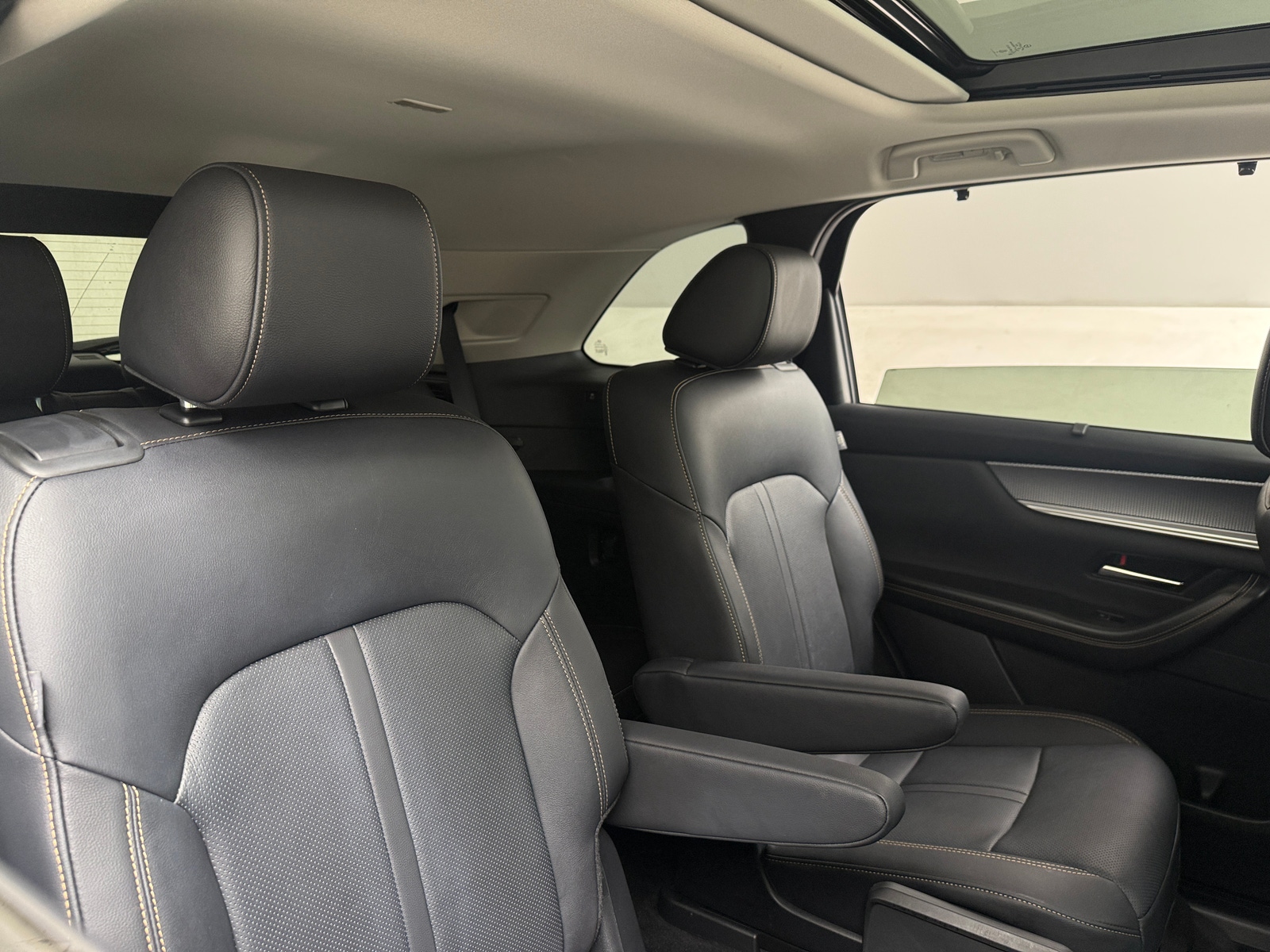 Thumbnail: 2024 Mazda CX-90 - 5