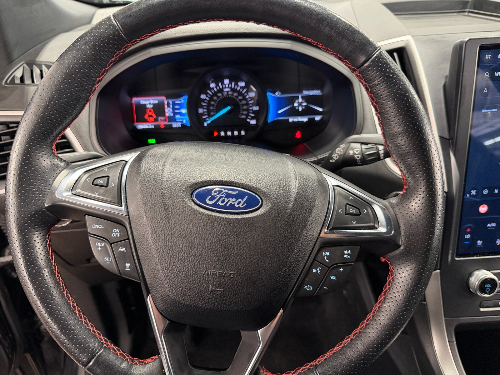 Thumbnail: 2022 Ford Edge - 4