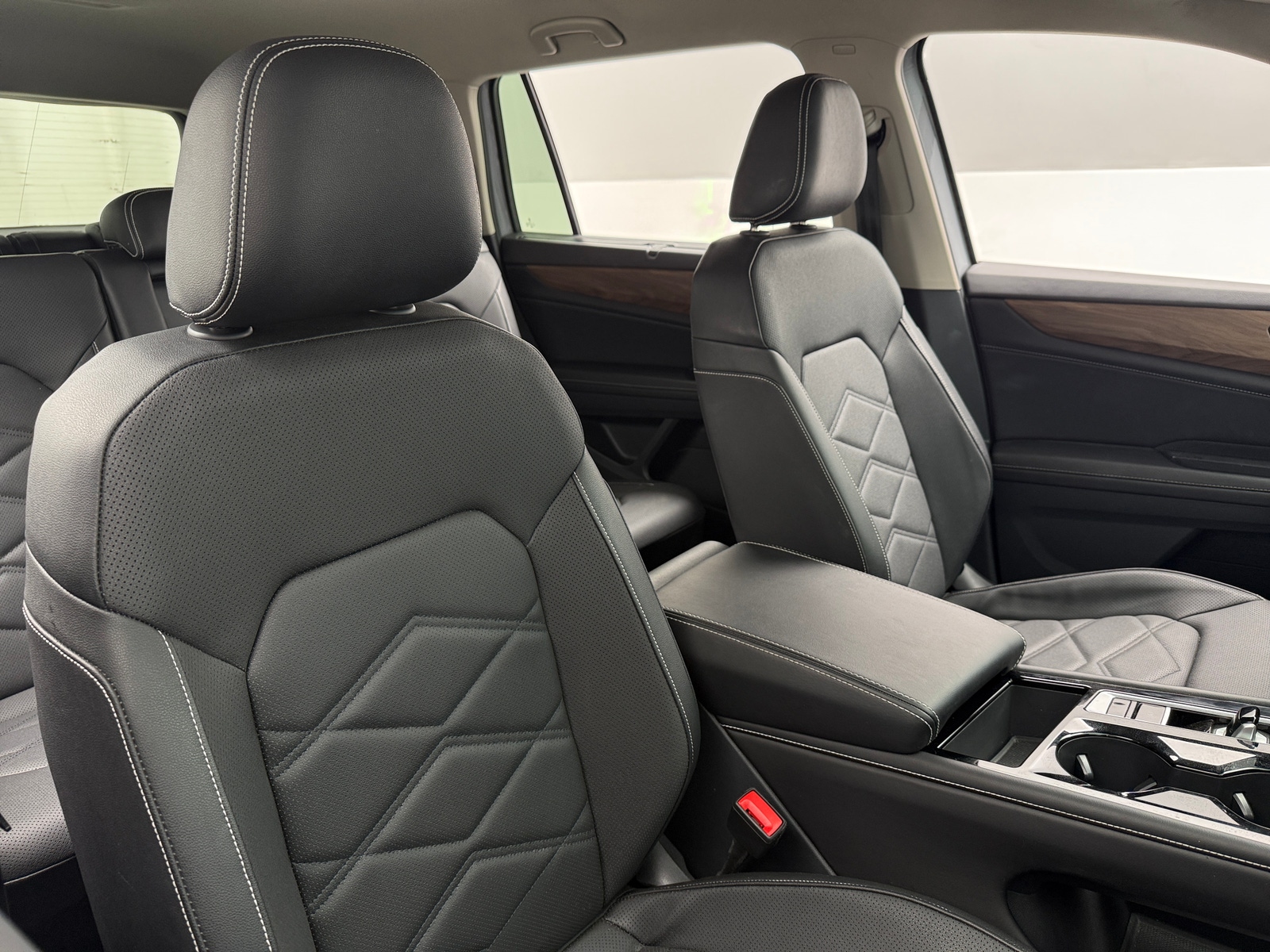 Thumbnail: 2026 Volkswagen Atlas - 2
