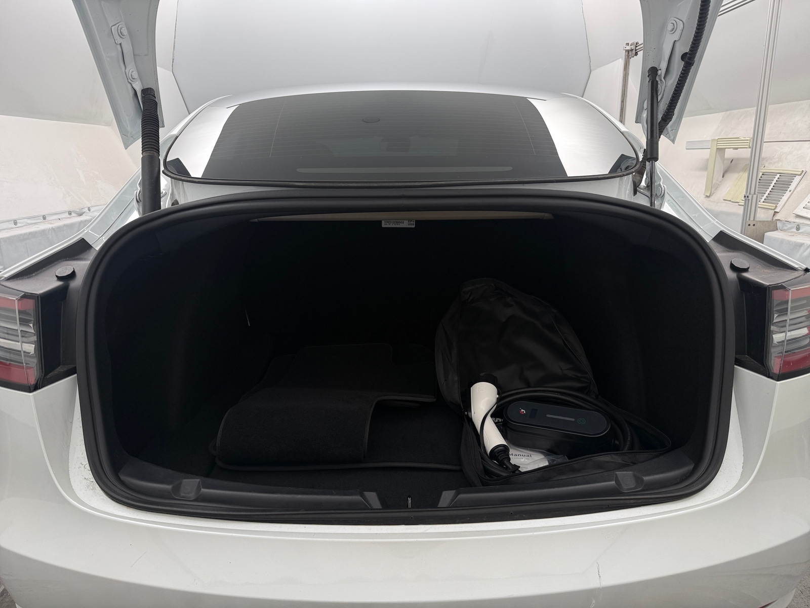 Thumbnail: 2023 Tesla Model 3 - 6