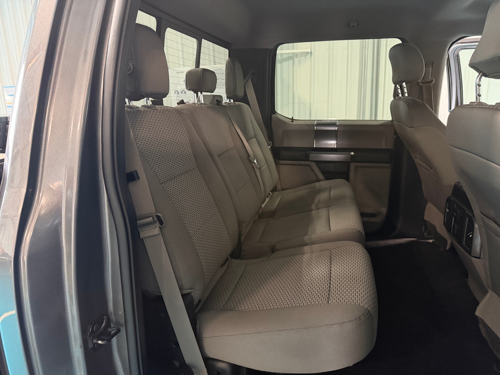 Thumbnail: 2016 Ford Econoline - 6
