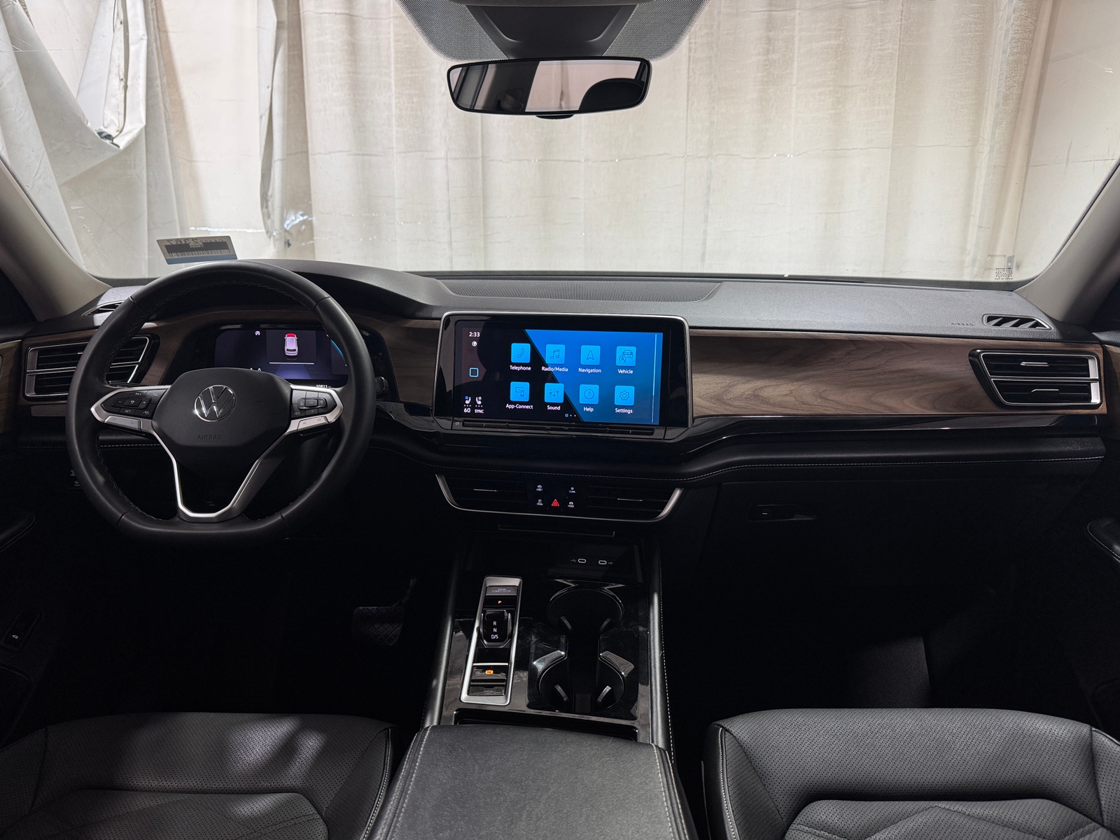 Thumbnail: 2024 Volkswagen Atlas - 2