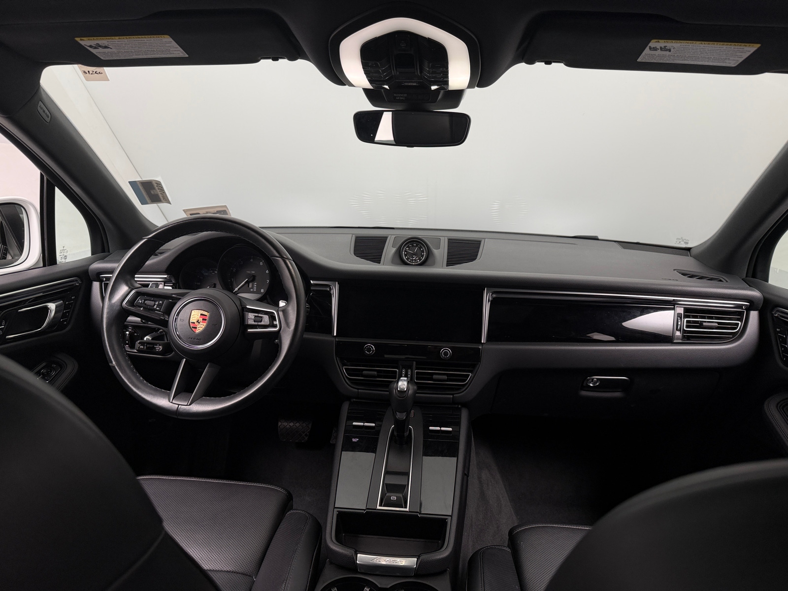 Thumbnail: 2024 Porsche Macan - 2
