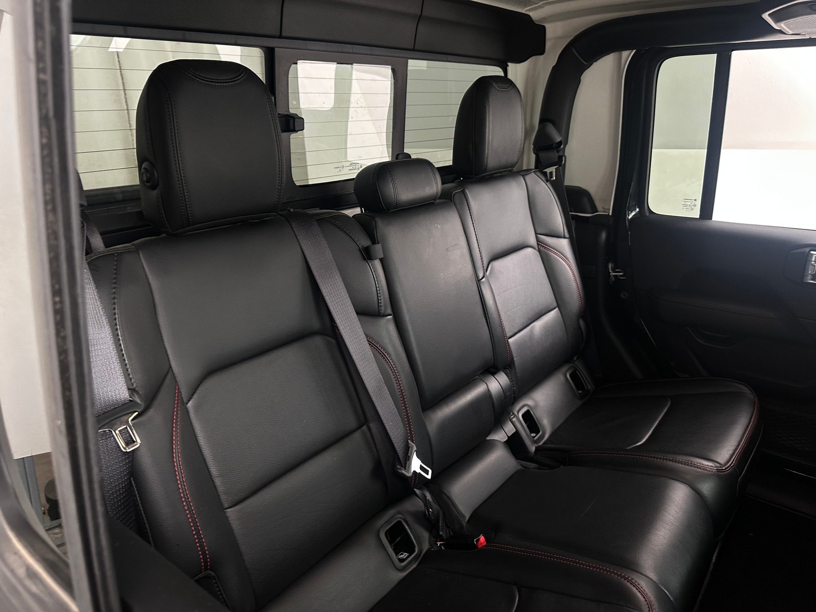 Thumbnail: 2023 Jeep Gladiator - 5