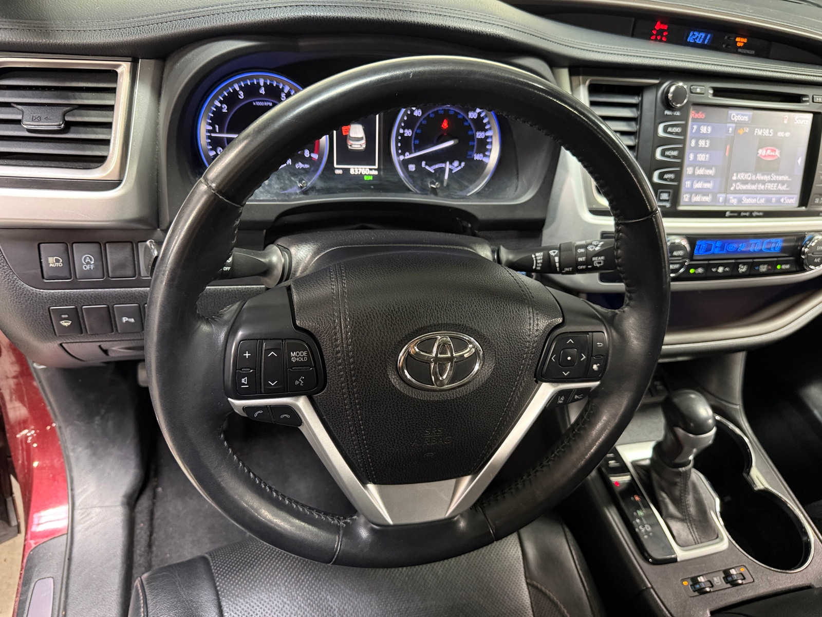 Thumbnail: 2018 Toyota Highlander - 4