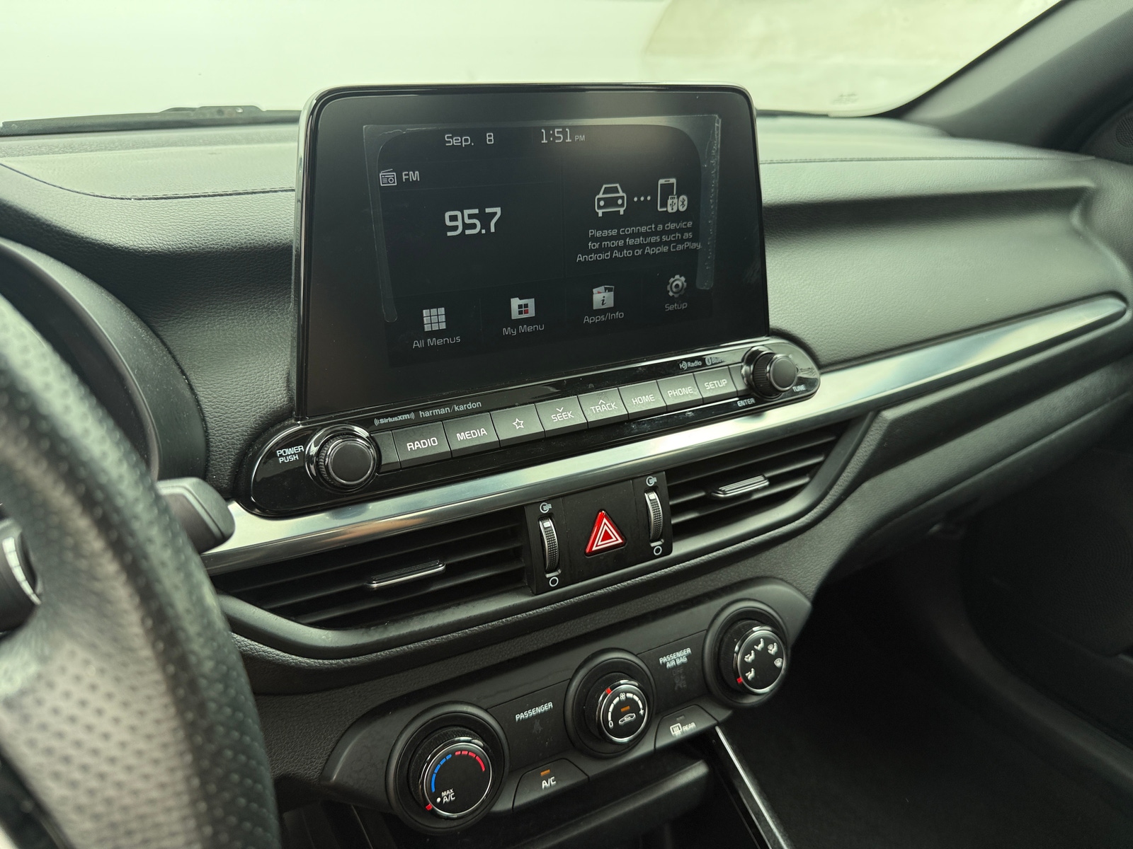 Thumbnail: 2021 Kia Forte - 4