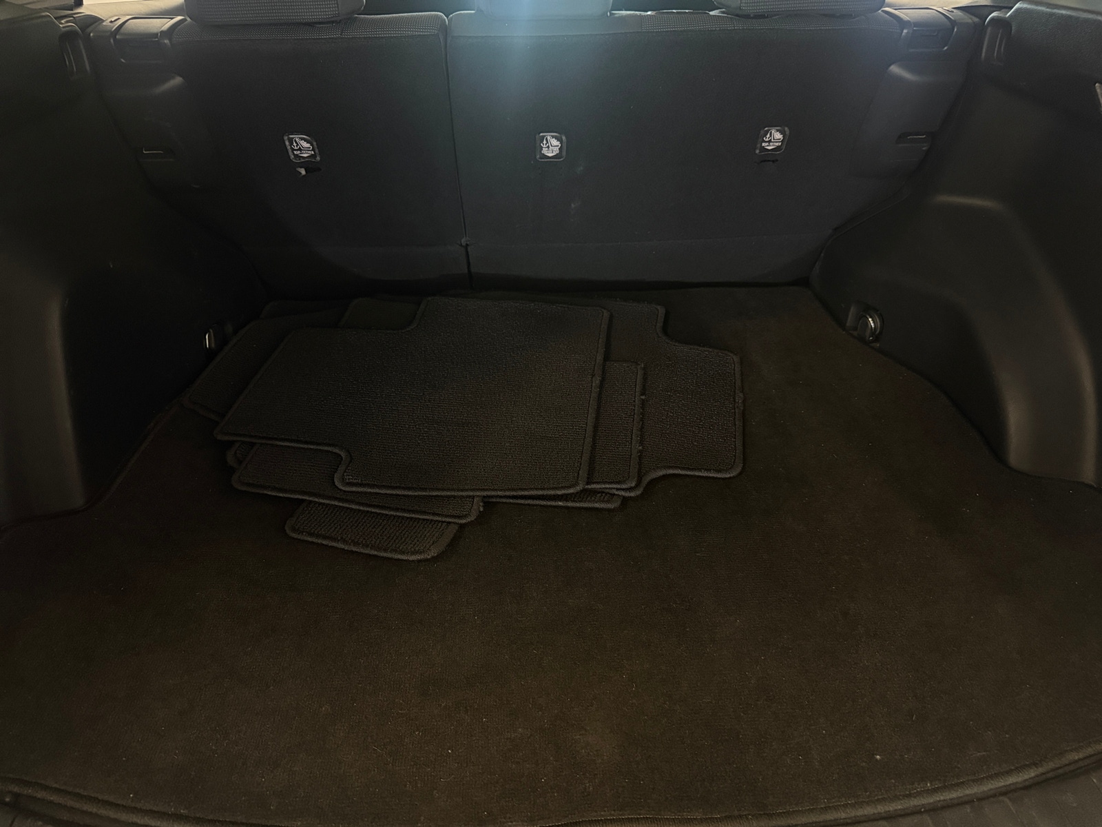 Thumbnail: 2020 Toyota RAV4 - 7