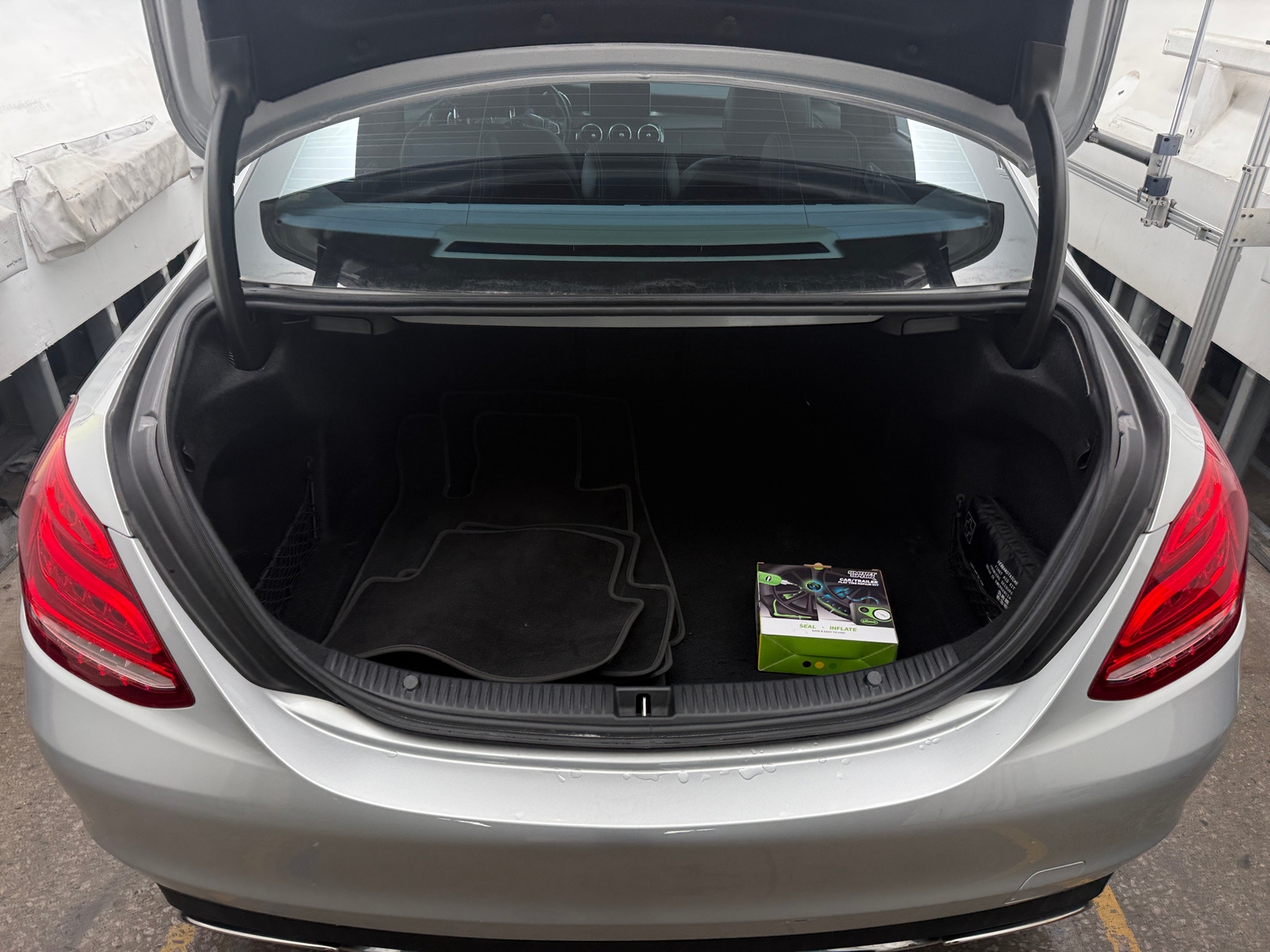 Thumbnail: 2015 Mercedes-Benz C-Class - 6