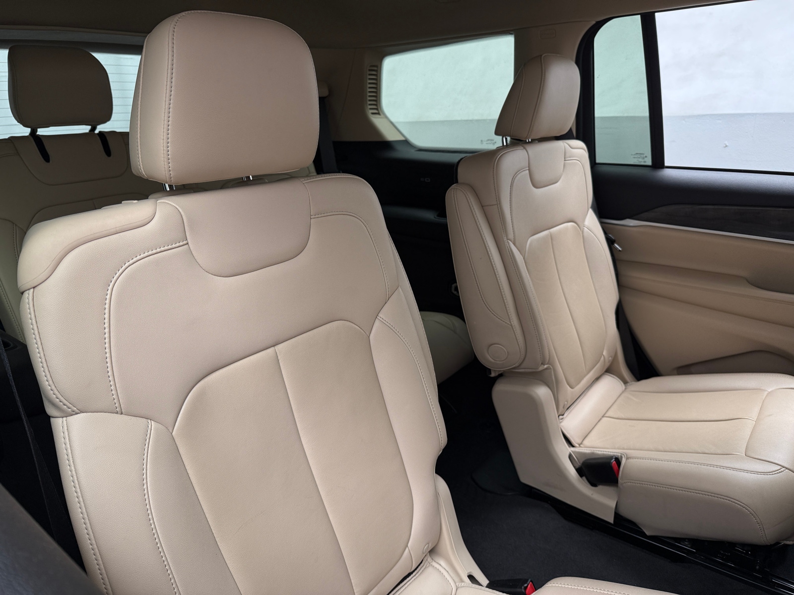 Thumbnail: 2021 Jeep Grand Cherokee L - 5