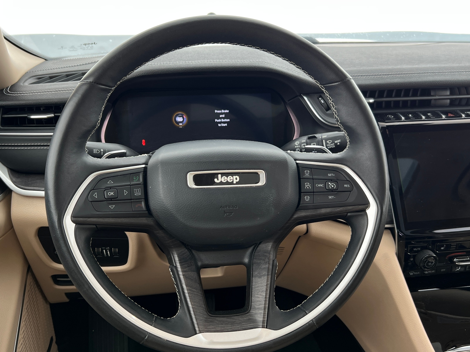 Thumbnail: 2021 Jeep Grand Cherokee L - 4