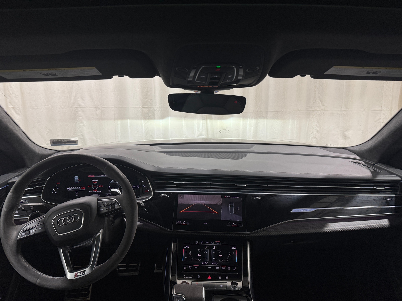 Thumbnail: 2022 Audi RS Q8 - 2