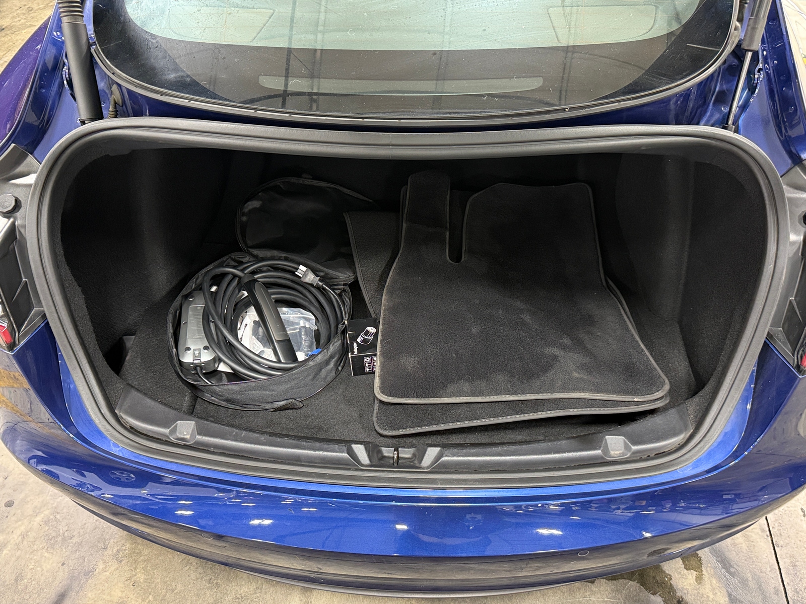 Thumbnail: 2022 Tesla Model 3 - 6