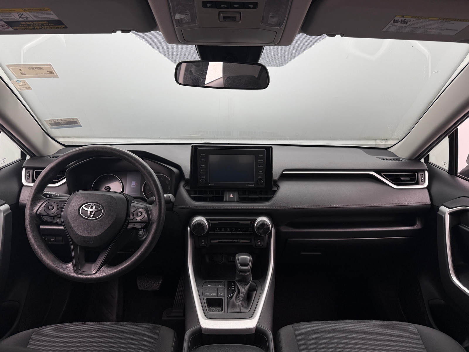 Thumbnail: 2020 Toyota RAV4 - 3